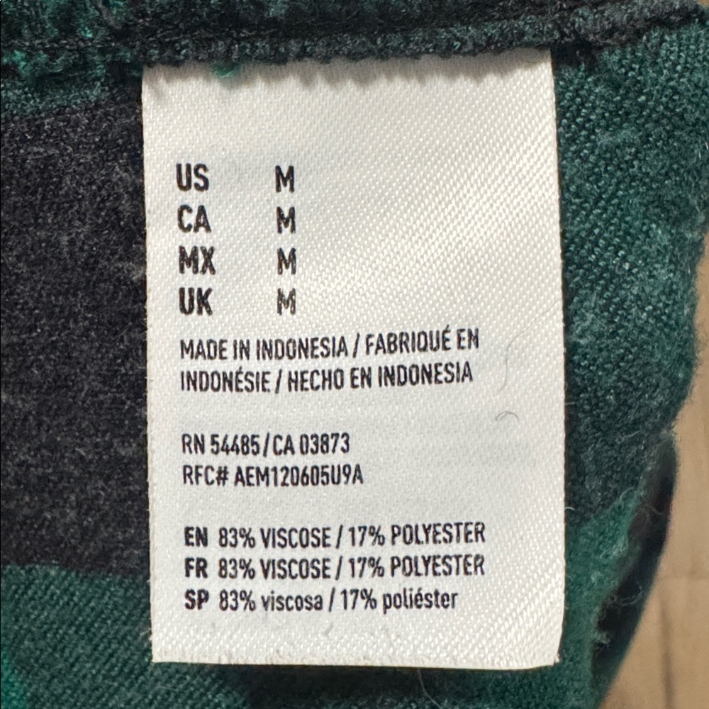 American Eagle Outfitters Boyfriend Fit Green and Black Button Down Women’s M - Picture 9 of 9